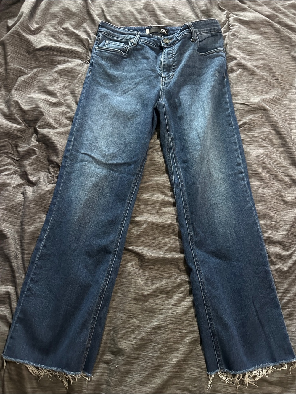 Kut from the Kloth Women's Medium Blue Wide-Leg Jeans with Raw Hem